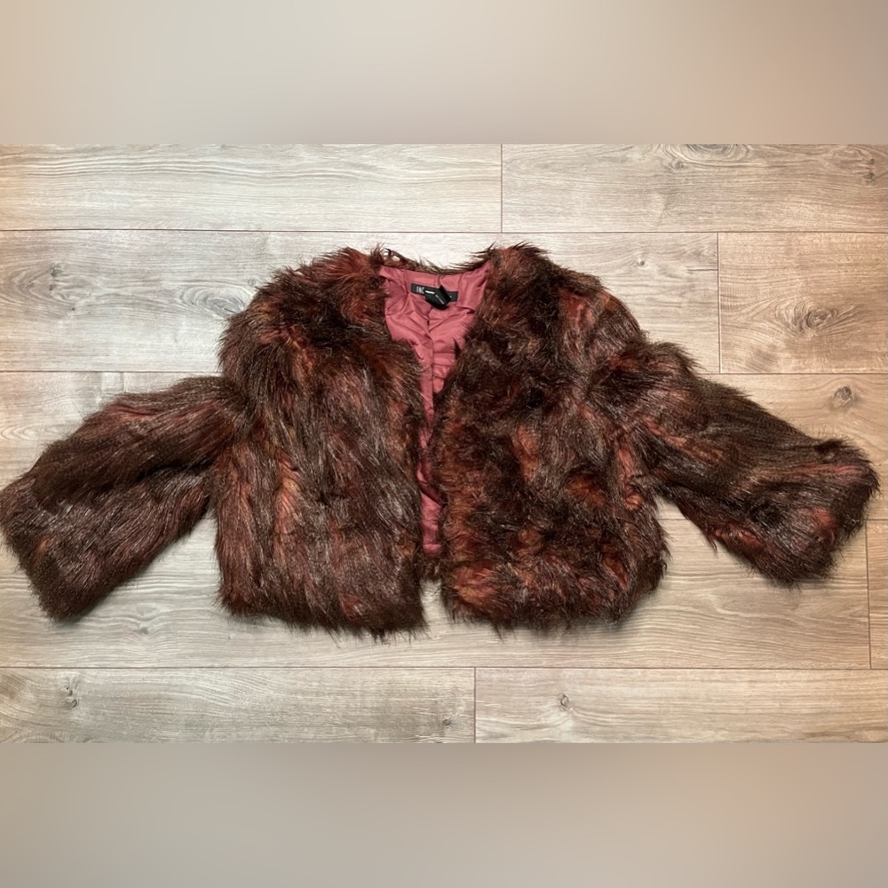 Cropped Faux Fur Jacket